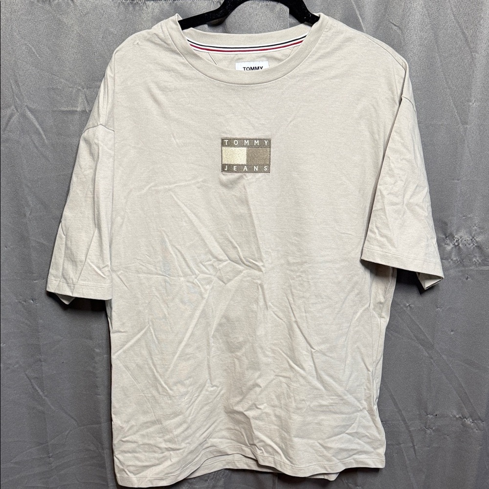 Tommy Hilfiger Light Tan Short Sleeve Tee